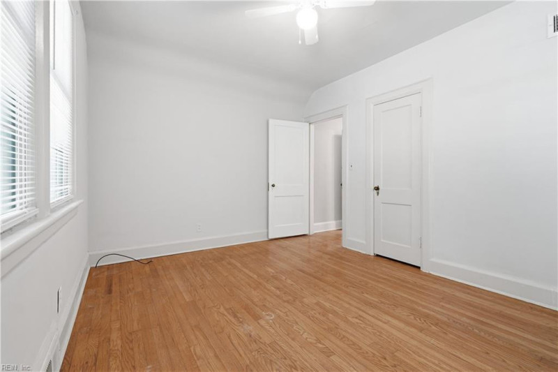 Photo 24 of 33 residential for sale in Norfolk virginia
