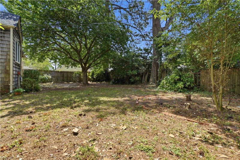 Photo 32 of 33 residential for sale in Norfolk virginia