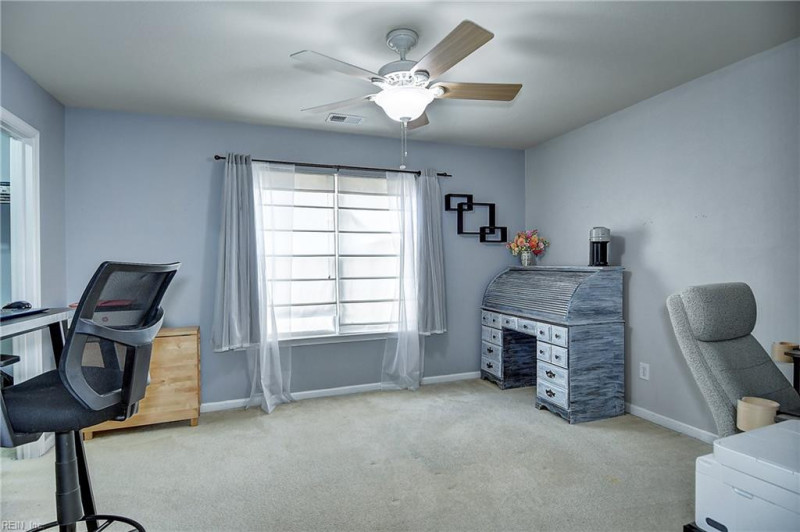 Photo 34 of 43 residential for sale in Chesapeake virginia