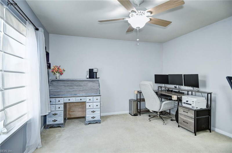 Photo 35 of 43 residential for sale in Chesapeake virginia
