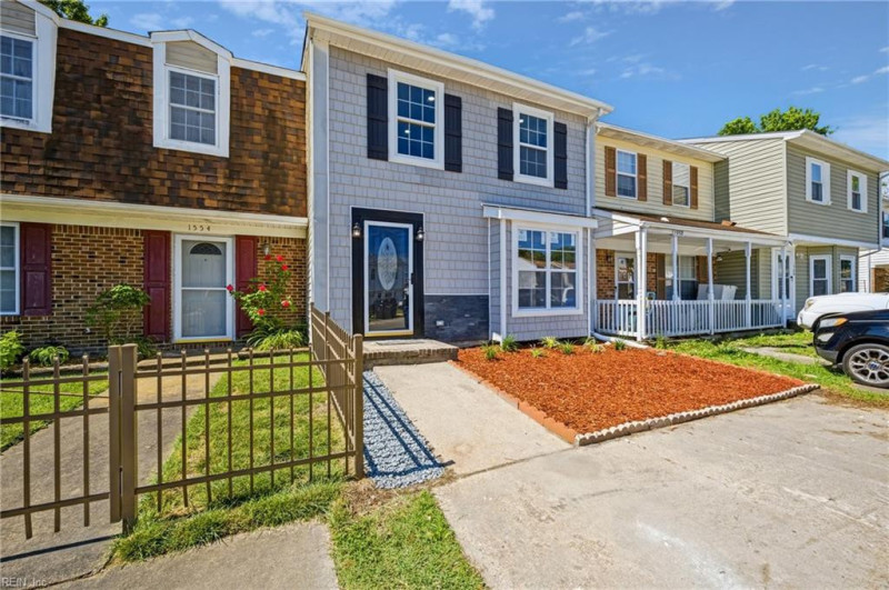 Photo 19 of 41 residential for sale in Virginia Beach virginia
