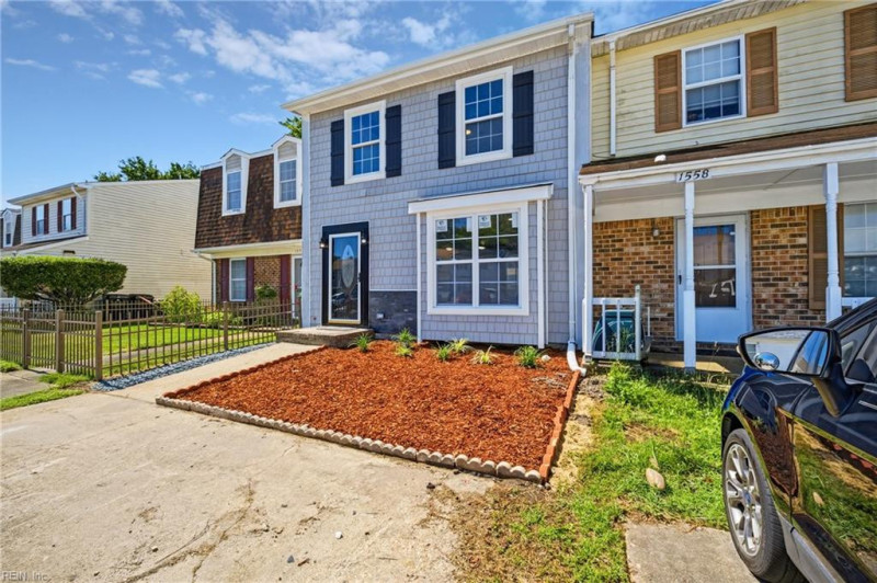 Photo 20 of 41 residential for sale in Virginia Beach virginia