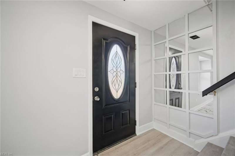 Photo 23 of 41 residential for sale in Virginia Beach virginia