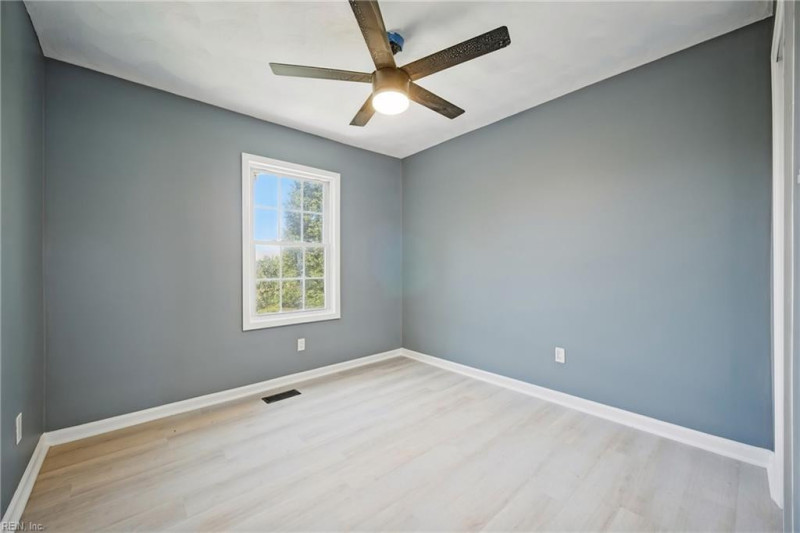 Photo 28 of 41 residential for sale in Virginia Beach virginia