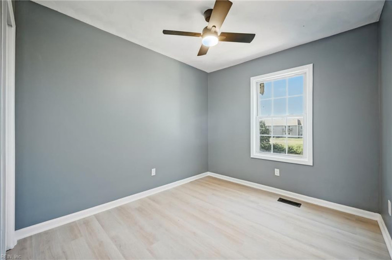 Photo 31 of 41 residential for sale in Virginia Beach virginia