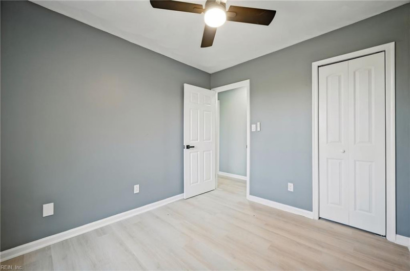 Photo 32 of 41 residential for sale in Virginia Beach virginia