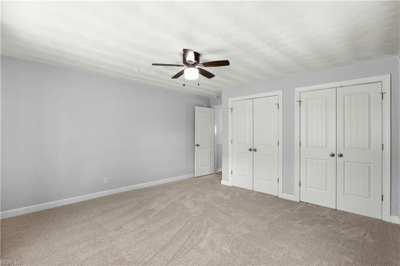 Photo 19 of 47 residential for sale in Portsmouth virginia