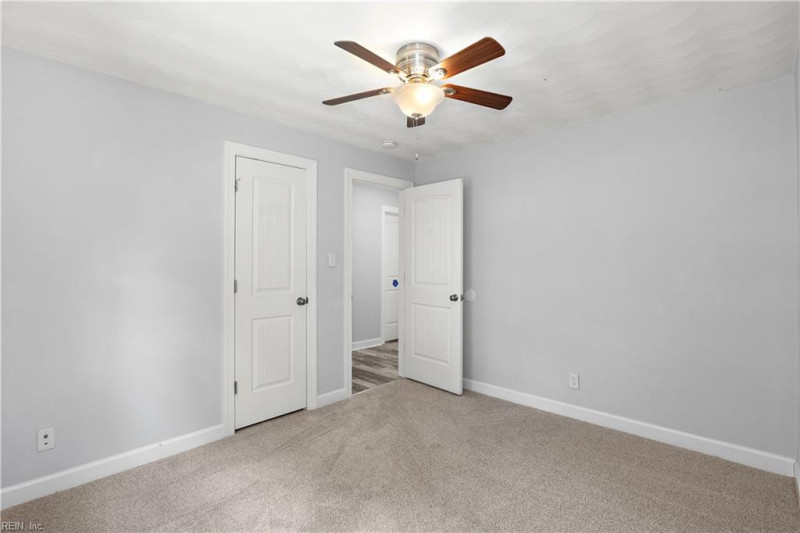 Photo 23 of 47 residential for sale in Portsmouth virginia