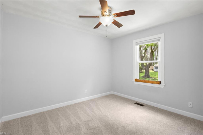 Photo 24 of 47 residential for sale in Portsmouth virginia