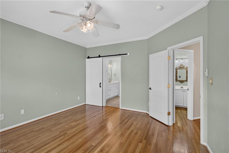 Photo 15 of 32 residential for sale in Portsmouth virginia