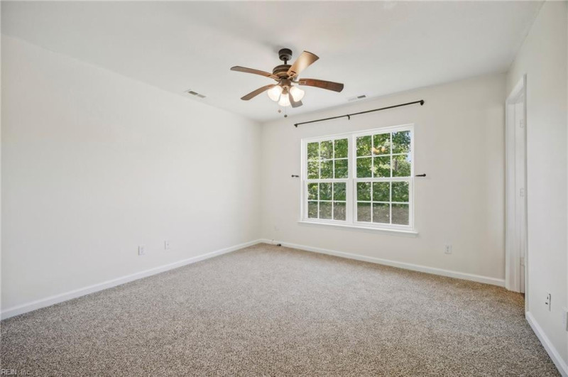 Photo 24 of 50 residential for sale in Portsmouth virginia