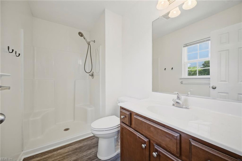 Photo 27 of 50 residential for sale in Portsmouth virginia