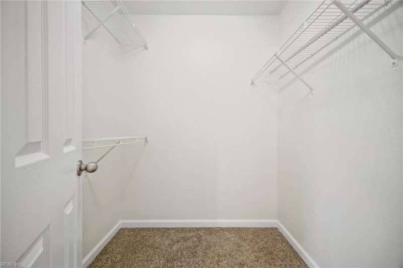 Photo 28 of 50 residential for sale in Portsmouth virginia