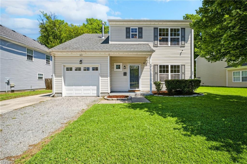 Photo 3 of 50 residential for sale in Portsmouth virginia