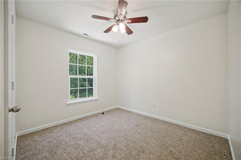 Photo 30 of 50 residential for sale in Portsmouth virginia