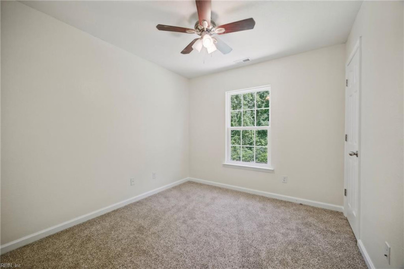 Photo 31 of 50 residential for sale in Portsmouth virginia
