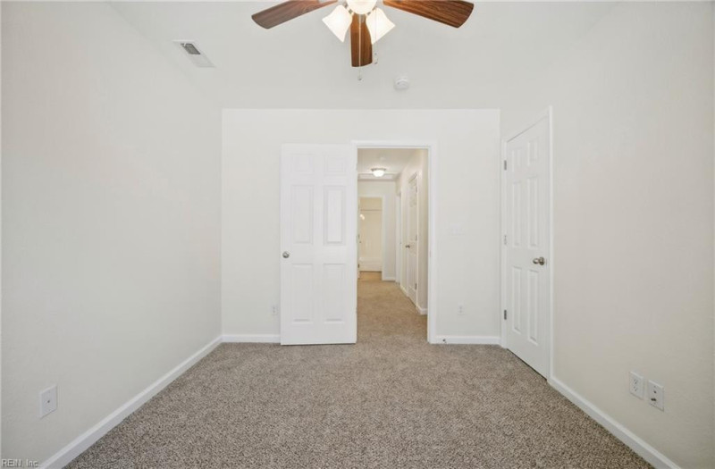 Photo 34 of 50 residential for sale in Portsmouth virginia