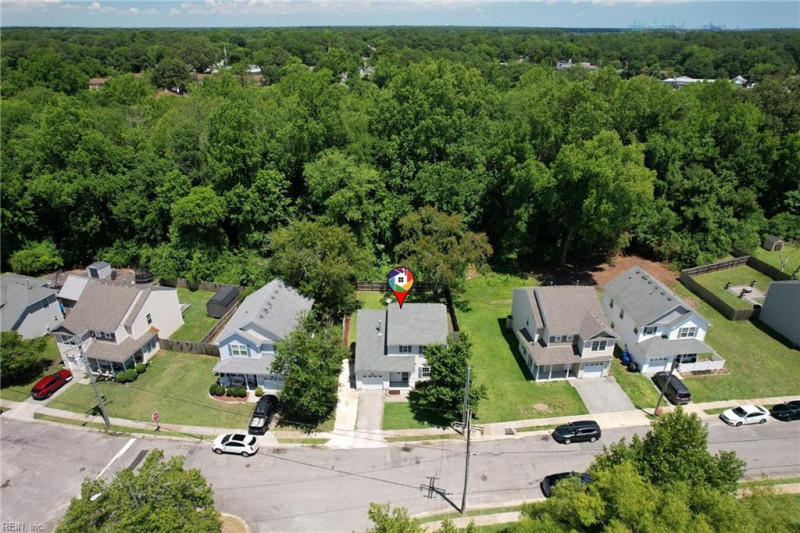 Photo 43 of 50 residential for sale in Portsmouth virginia