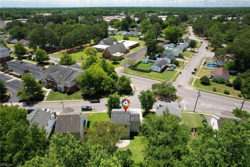 Photo 45 of 50 residential for sale in Portsmouth virginia