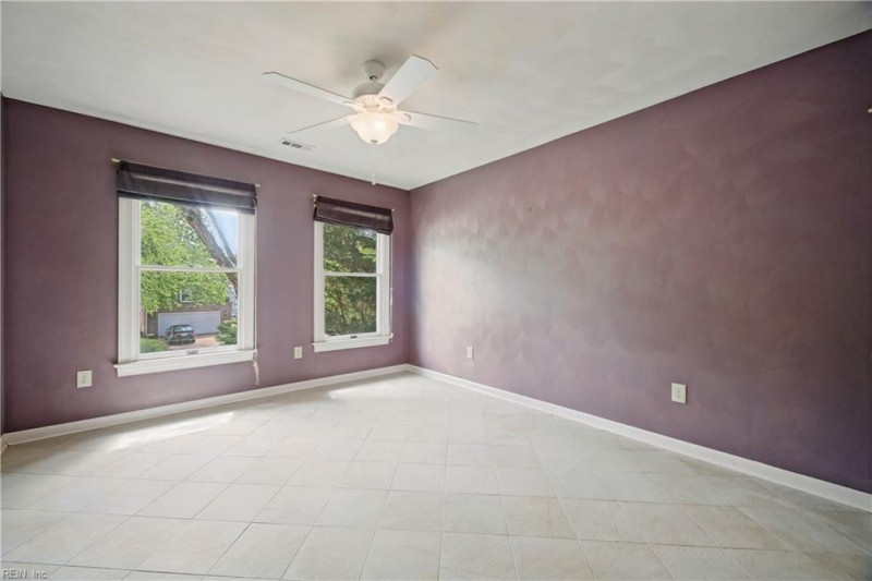 Photo 22 of 48 residential for sale in Chesapeake virginia