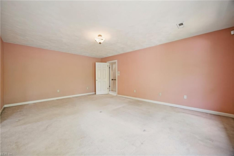 Photo 28 of 48 residential for sale in Chesapeake virginia