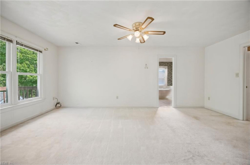 Photo 29 of 48 residential for sale in Chesapeake virginia