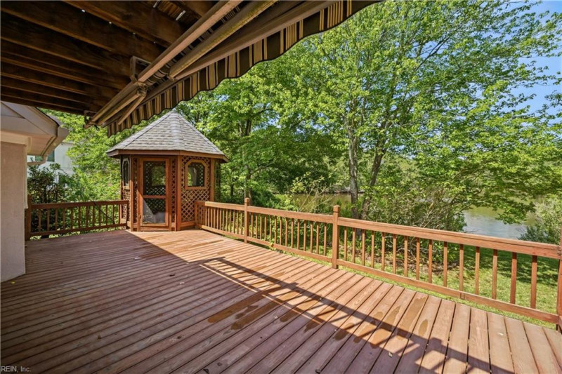 Photo 42 of 48 residential for sale in Chesapeake virginia
