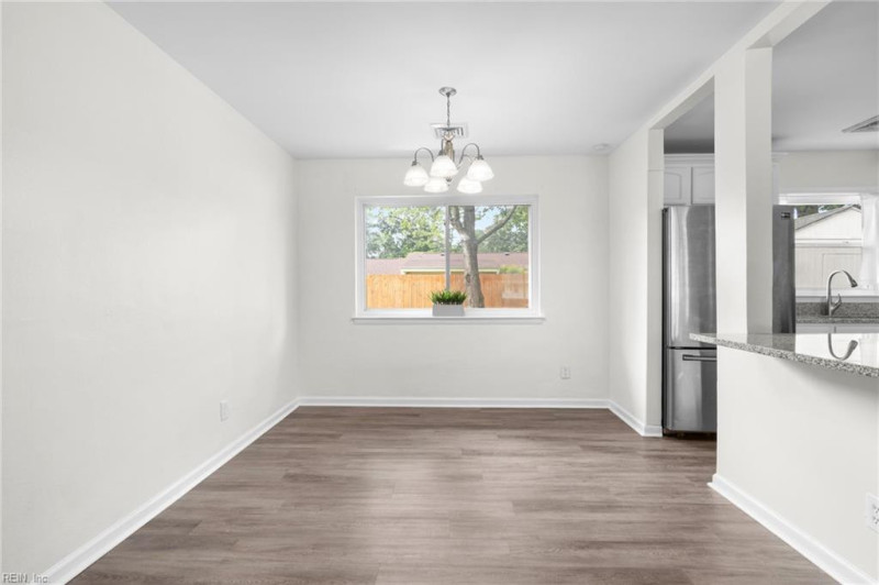Photo 16 of 49 residential for sale in Virginia Beach virginia