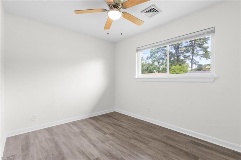 Photo 23 of 49 residential for sale in Virginia Beach virginia
