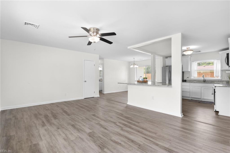 Photo 5 of 49 residential for sale in Virginia Beach virginia