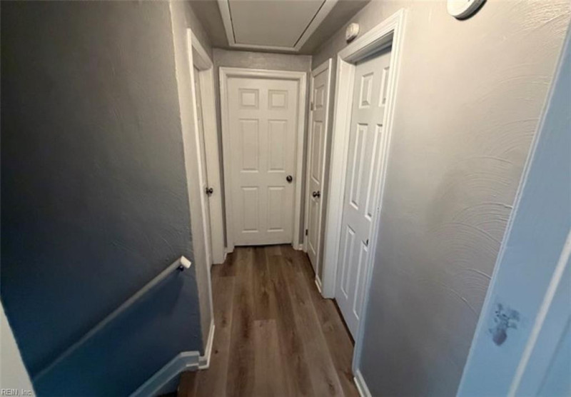 Photo 13 of 31 residential for sale in Virginia Beach virginia