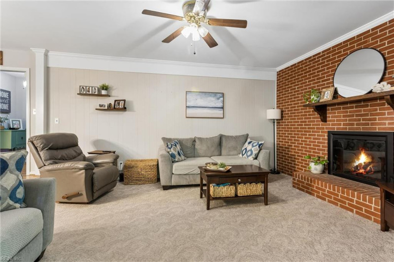 Photo 18 of 49 residential for sale in Gloucester County virginia