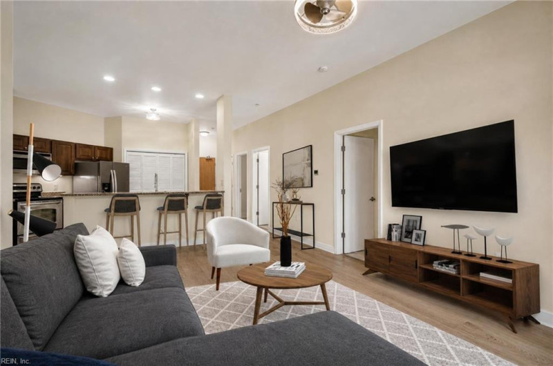 Photo 12 of 41 residential for sale in Norfolk virginia