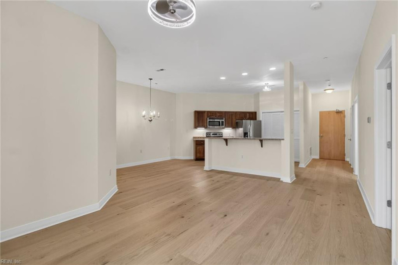 Photo 31 of 41 residential for sale in Norfolk virginia