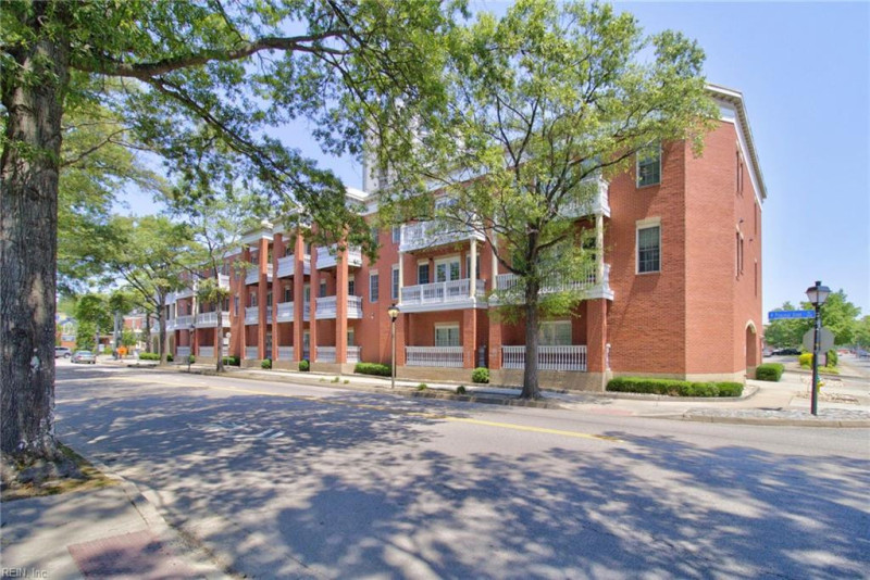 Photo 37 of 41 residential for sale in Norfolk virginia