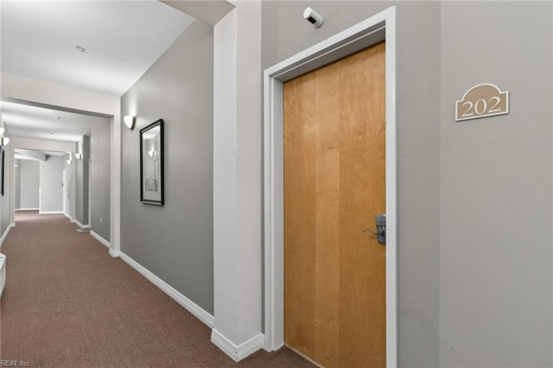 Photo 8 of 41 residential for sale in Norfolk virginia