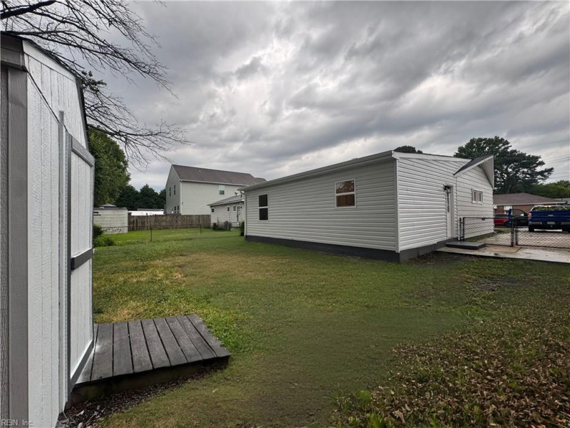 Photo 16 of 16 residential for sale in Portsmouth virginia
