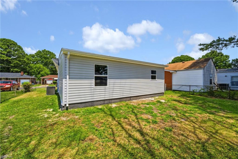 Photo 17 of 22 residential for sale in Portsmouth virginia Photo 17 of 22 residential for sale in Portsmouth virginia