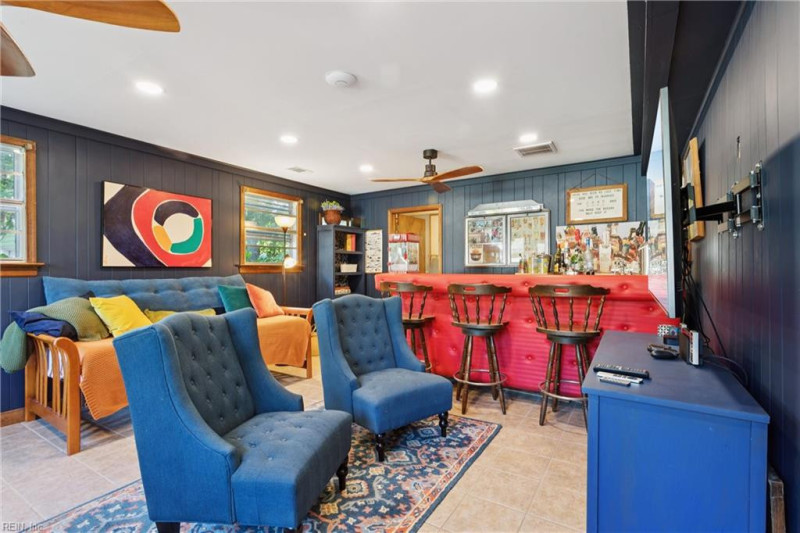 Photo 17 of 41 residential for sale in Middlesex County virginia