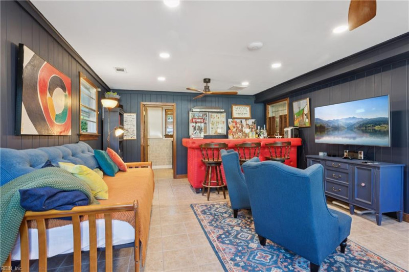 Photo 18 of 41 residential for sale in Middlesex County virginia
