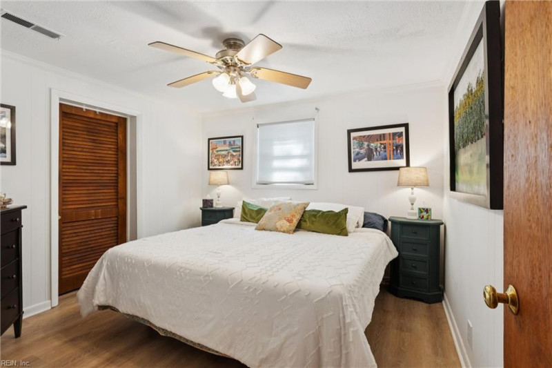 Photo 22 of 41 residential for sale in Middlesex County virginia