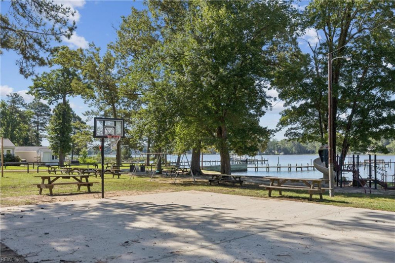 Photo 36 of 41 residential for sale in Middlesex County virginia