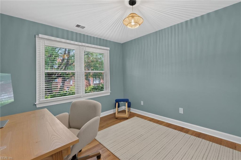 Photo 25 of 46 residential for sale in Norfolk virginia