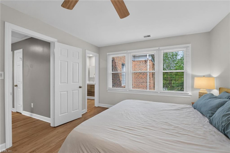 Photo 30 of 46 residential for sale in Norfolk virginia