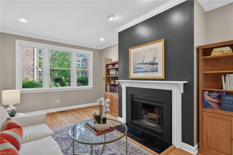 Photo 6 of 46 residential for sale in Norfolk virginia