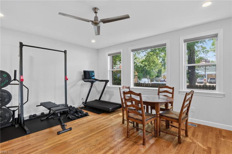 Photo 7 of 46 residential for sale in Norfolk virginia