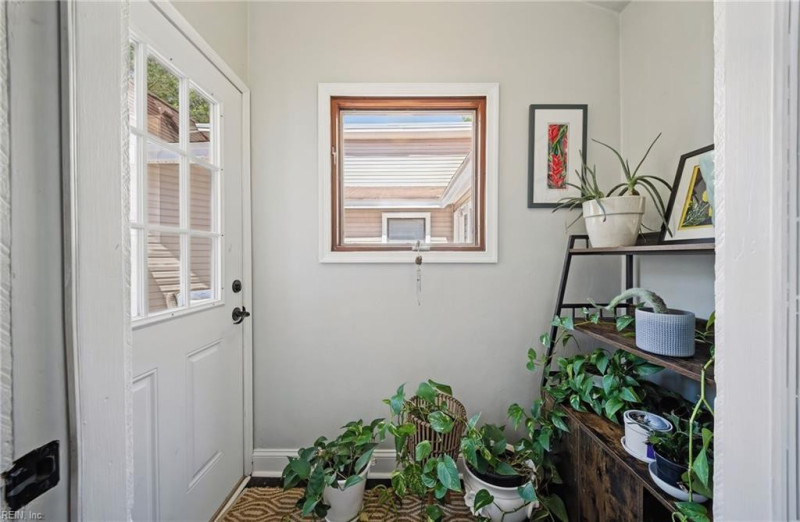 Photo 27 of 47 residential for sale in Virginia Beach virginia