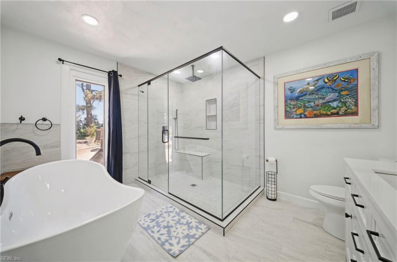 Photo 33 of 47 residential for sale in Virginia Beach virginia