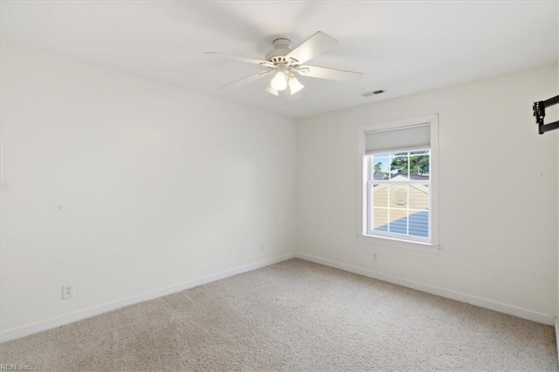 Photo 20 of 36 residential for sale in Virginia Beach virginia