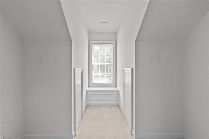 Photo 36 of 50 residential for sale in James City County virginia